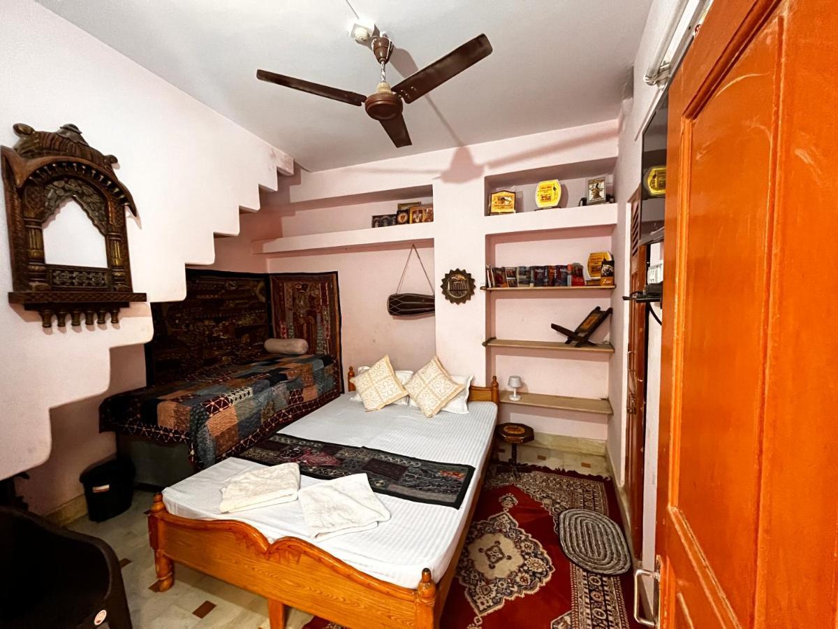 Hostel Marigold Home Stay ジャイサルメール エクステリア 写真