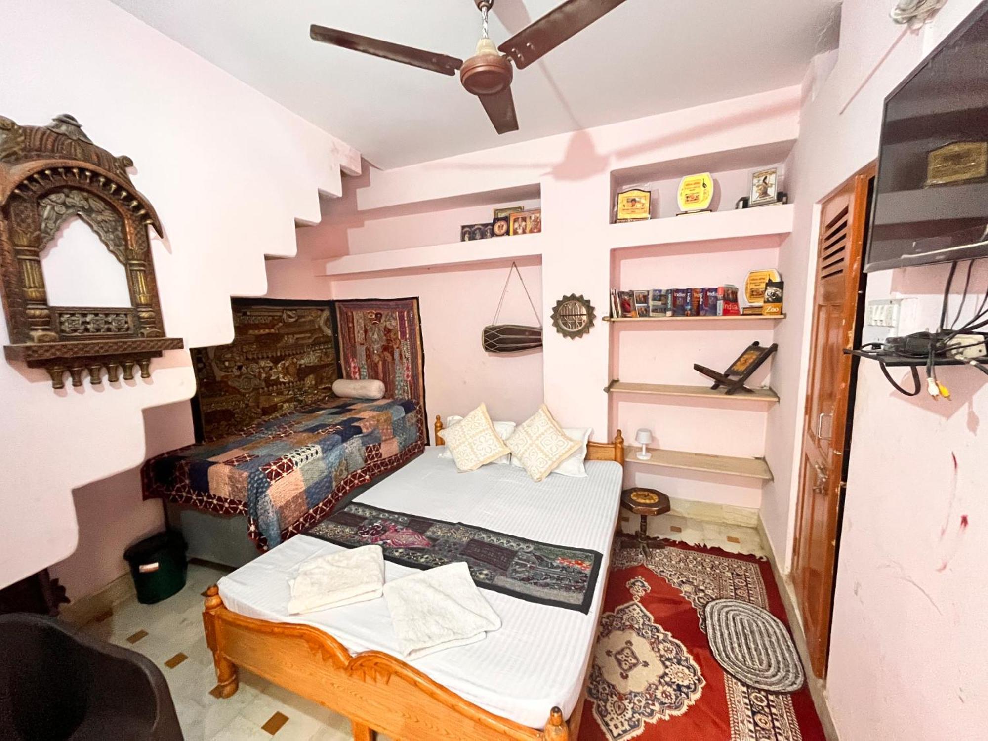 Hostel Marigold Home Stay ジャイサルメール エクステリア 写真